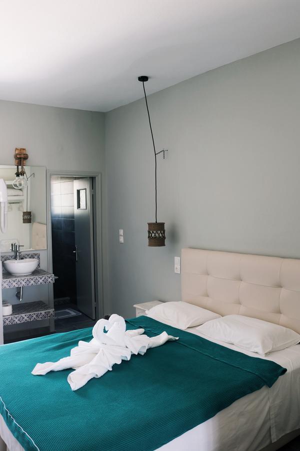 Esperida Rooms & Studios Amoopi Luaran gambar