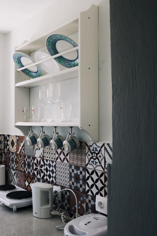 Esperida Rooms & Studios Amoopi Luaran gambar